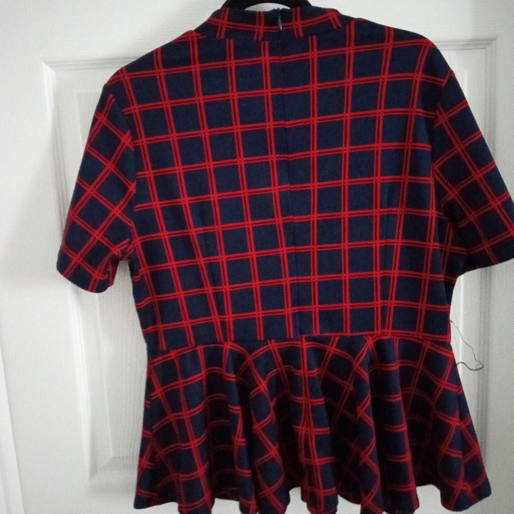 SheIn Top - Picture 6 of 8